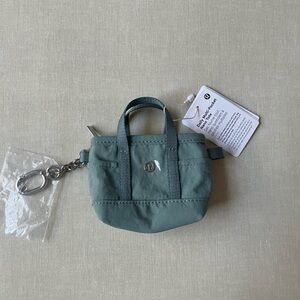 Lululemon Daily Multi-Pocket Nano Tote Bag - Crater Blue